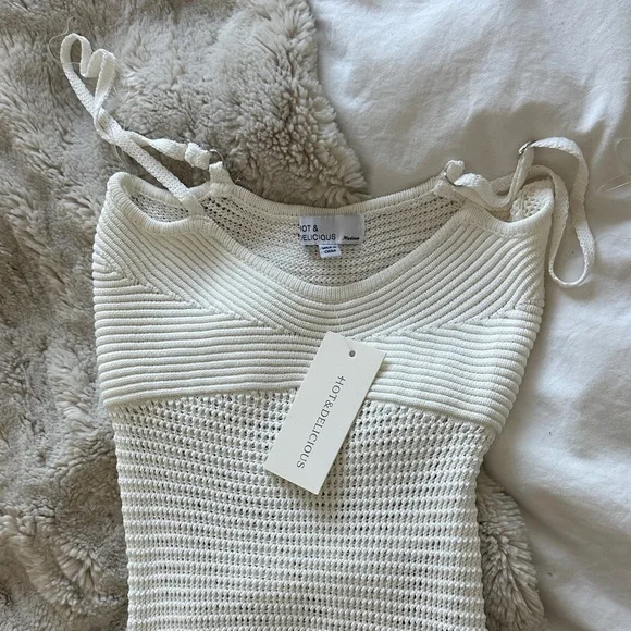 NEW Bridal Hot & Delicious White Crochet Midi Dress - Picture 4 of 8